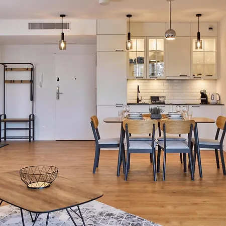 Apartament Premium Pinea 413 * Pobierowo